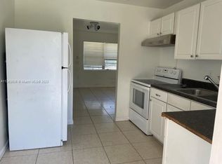 1549 W 16th St, Riviera Beach, FL 33404