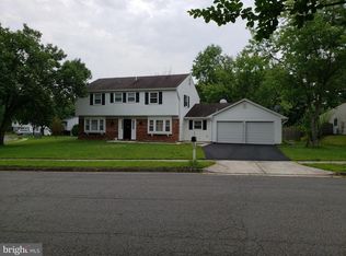 8801 Strause Ct, Springfield, VA 22153