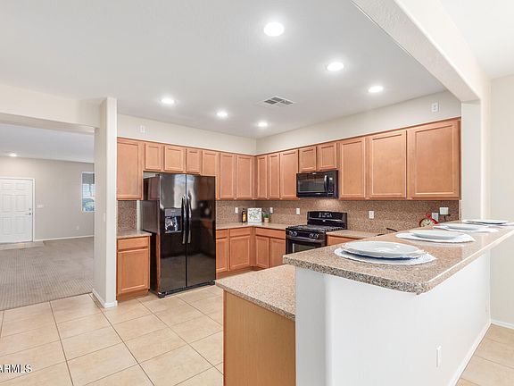5th image of 7109 S 74TH Lane