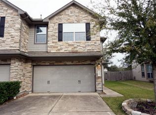 330 Brandy Ridge Ln, Dickinson, TX 77539