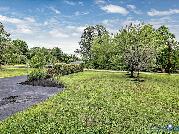 5th image of 8309 Lansdowne Rd