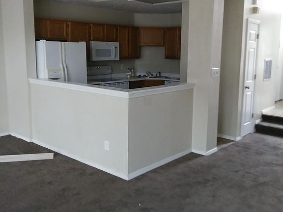 2nd image of 3250 Oceanline East Dr