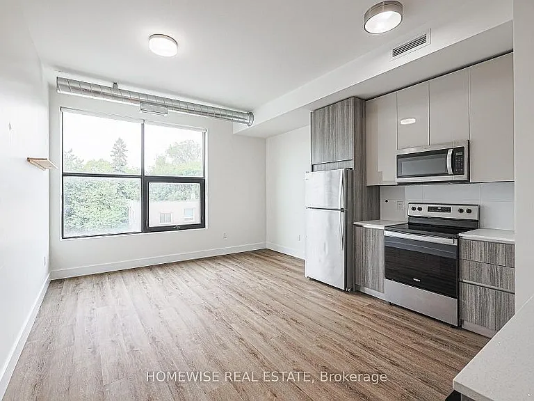 3020 Dundas St W #204 — Photo 3