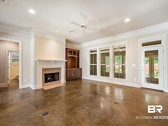 5th image of 10895 Covey Dr