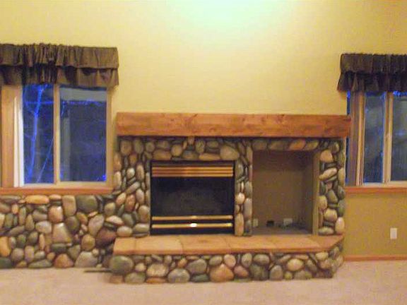 5th image of 836 Northwood Blvd