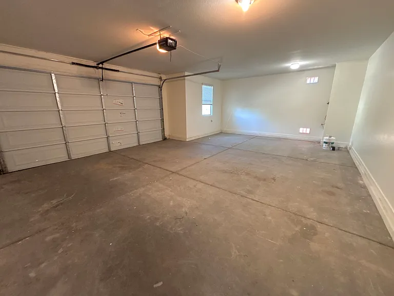 10231 W Southgate Ave — Photo 22