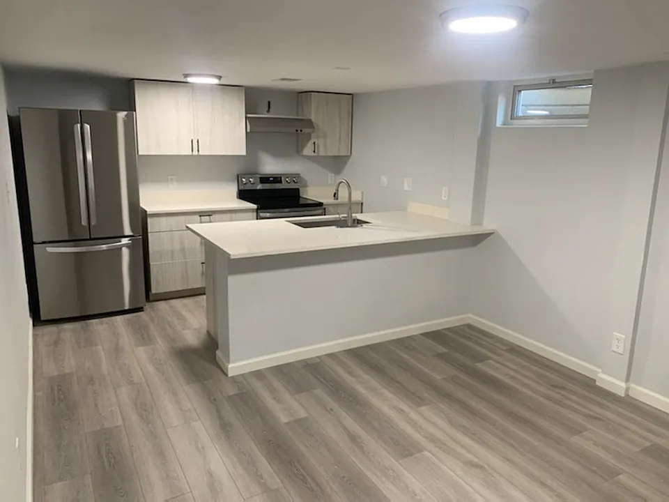 Beautifully Renovated 2 bedroom in Aurora- Near Stanley Marketplace! **Special**