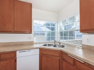 9868 Erma Rd APT 30, San Diego, CA 92131