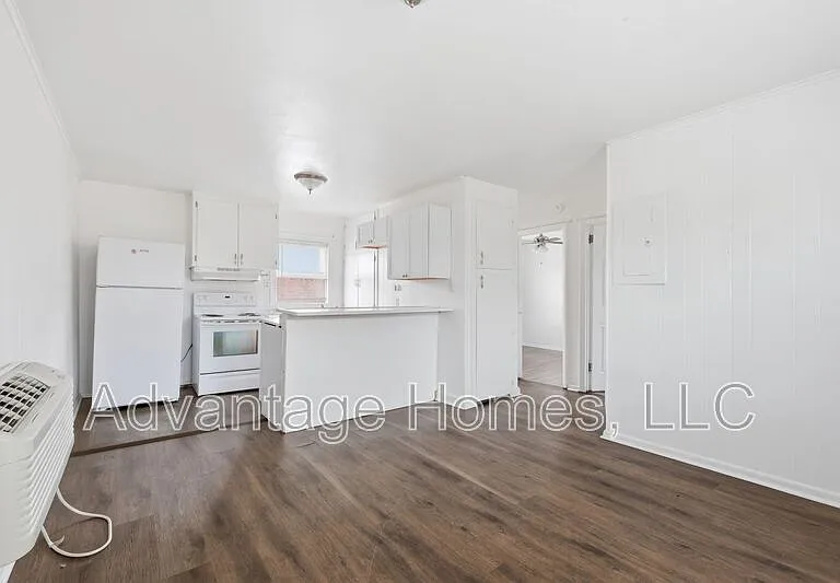 1015 N Scott Ave #108-5 — Photo 3