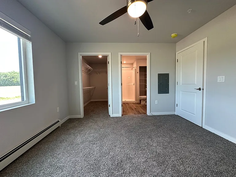 204 E Express Way — Photo 25