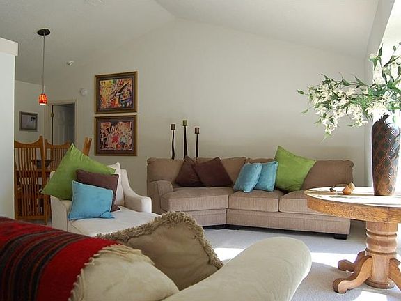 5th image of 4095 Davenport Ln