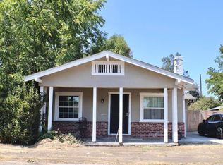 1495 E Clinton Ave, Fresno, CA 93704