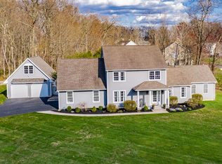128 Hillcrest Cir, Westfield, MA 01085