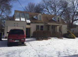 22 Evans Ave, East Hartford, CT 06118