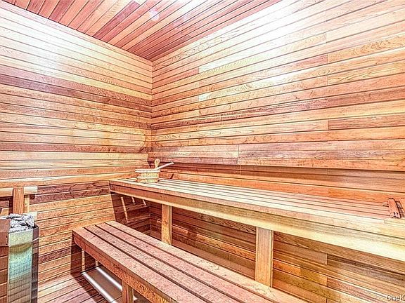 2nd image of 830 Shore Rd APT 1H
