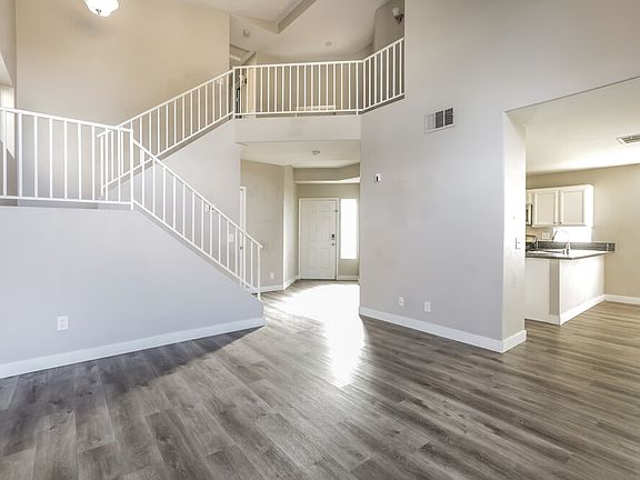 5th image of 2435 Sunset Peak St