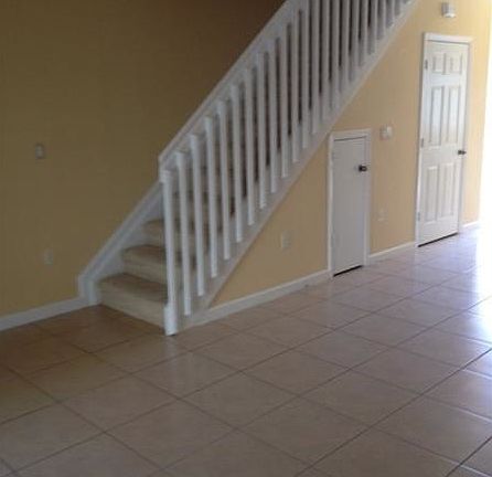 3rd image of 8811 S Isles Cir