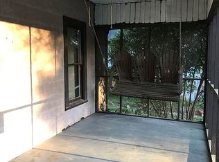 2124 Hazel St, Texarkana, TX 75501