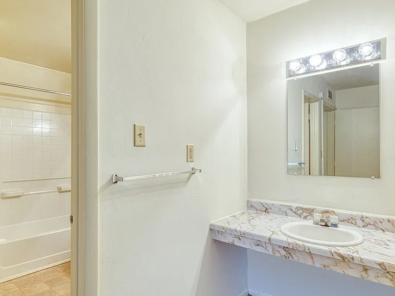 Large Bathroom to Refresh