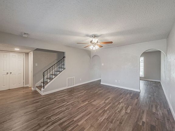 3rd image of 1774 Belshire Ct