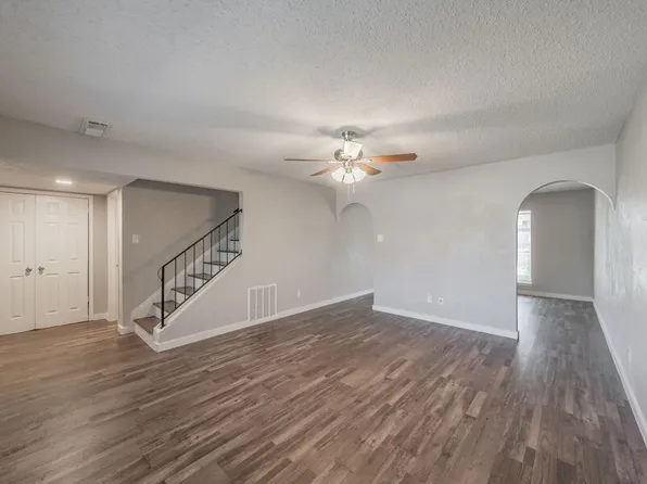 1774 Belshire Ct, Fort Worth, TX 76140