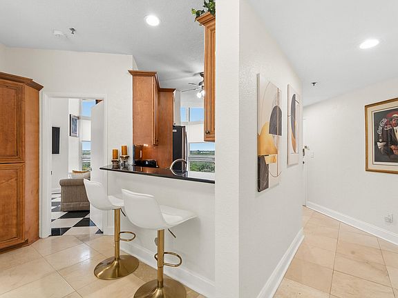 4th image of 3870 N Highway A1a Penthouse 6
