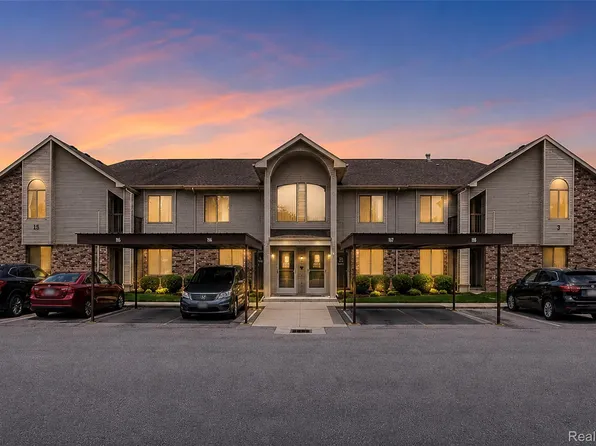 42764 Lilley Pointe Dr #165, Canton, MI 48187