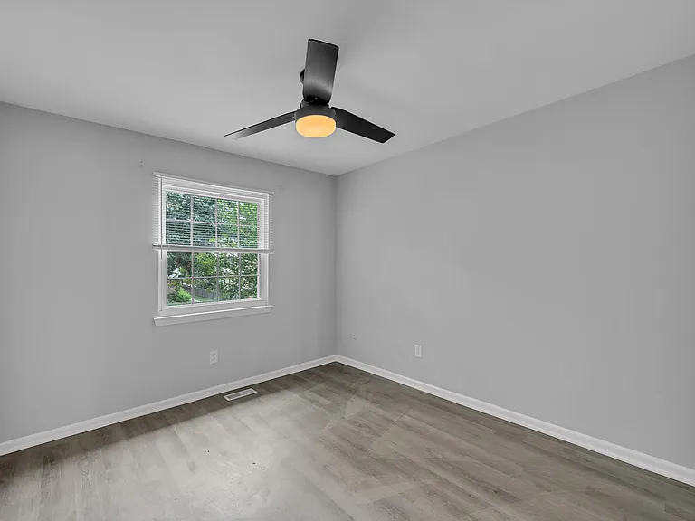 817 Biltmore Dr — Photo 27