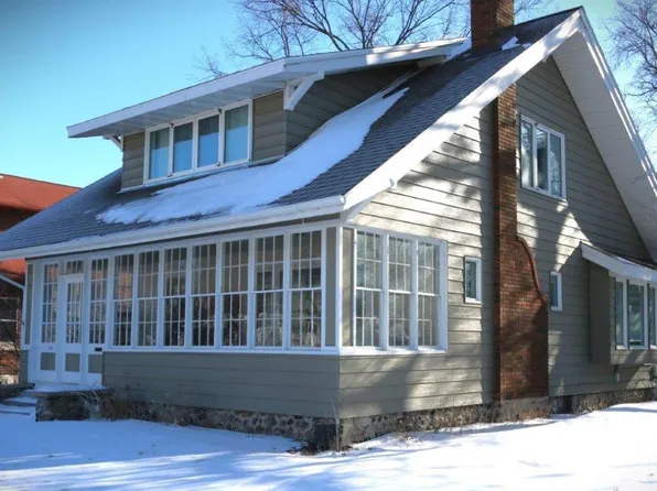 1109 Lake Ave, Detroit Lakes, MN 56501