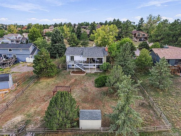 4th image of 6802 Hillside Way