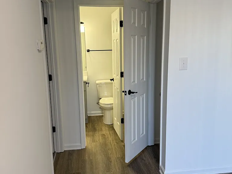 Latitudes Apartments — Photo 37