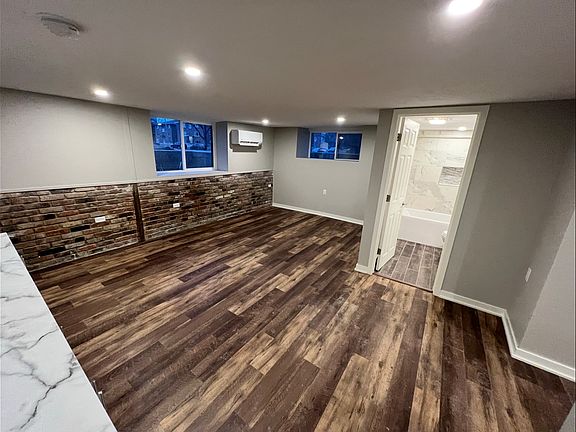 4th image of 810 S 12th St APT 1