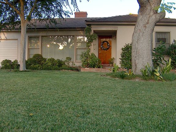 Front                 view 3