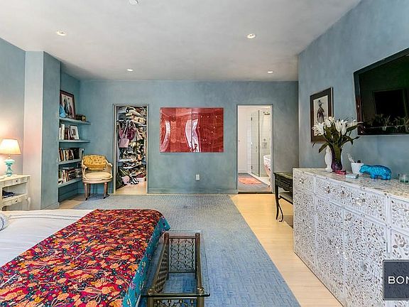 3rd image of 60 W 20th St Unit Penthouse B