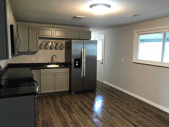 3rd image of 1835 Frank Dr