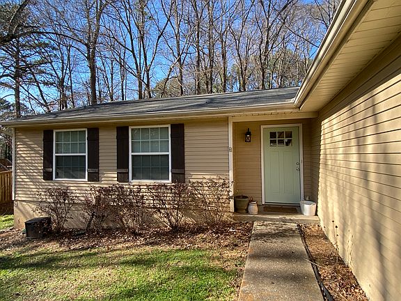 4th image of 260 Roswell Farms Rd