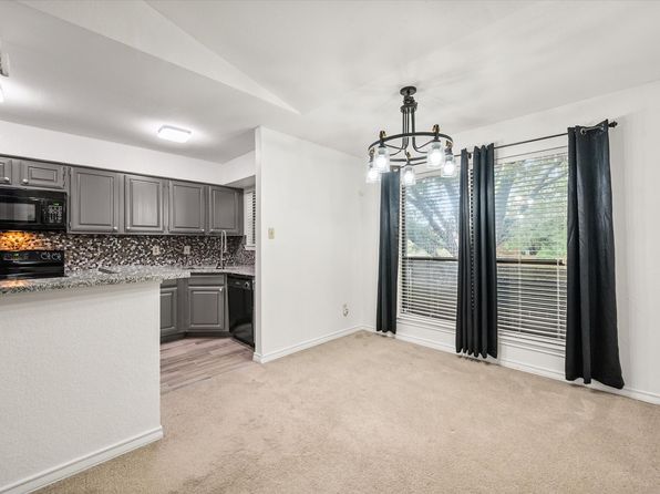Home for Sale in Arlington TX