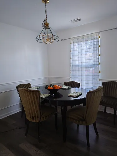 8 Leeward Ct Photo 1