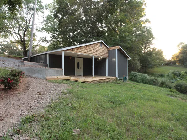 1771 Church Rd, Clarksville, TN 37040