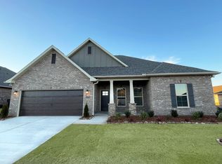 15697 Mary Shell Dr NW, Harvest, AL 35749