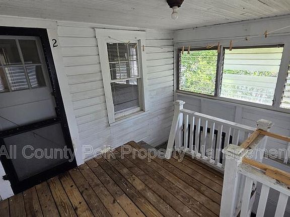2nd image of 918 E Lime St APT 2