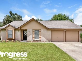 10311 Oak Limb Dr, Houston, TX 77065