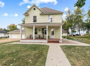 802 Pacific Ave, Kerkhoven, MN 56252