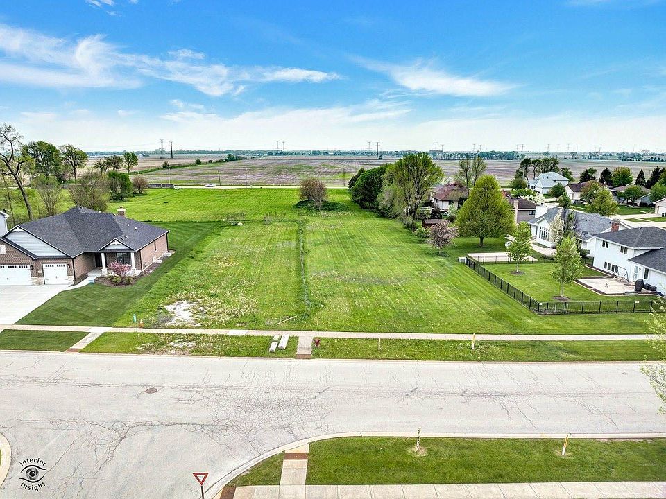 1st image of 1698 Grand Prairie Dr