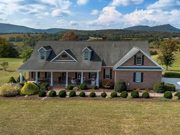 425 Brownsburg Tpke, Rockbridge Baths, VA 24473