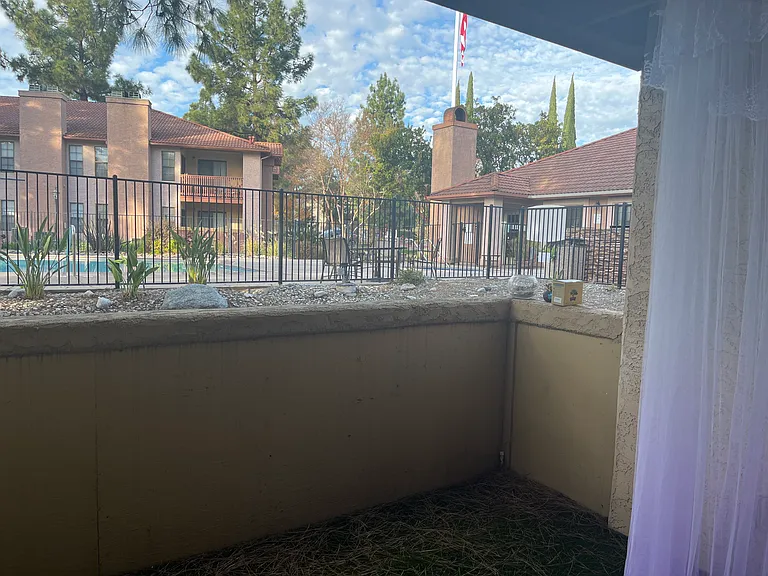 12083 Alta Carmel Ct #31 — Photo 18