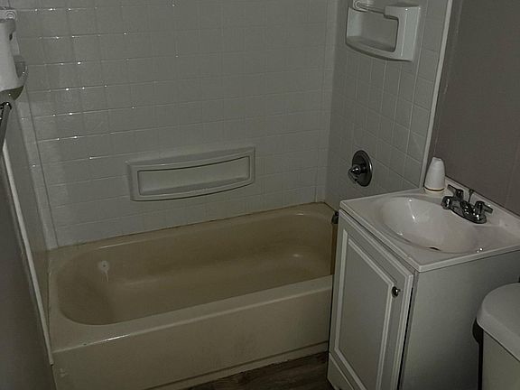 5th image of 318 Schley Ave