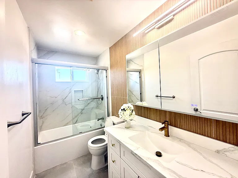 7325 Hagen Ct — Photo 25