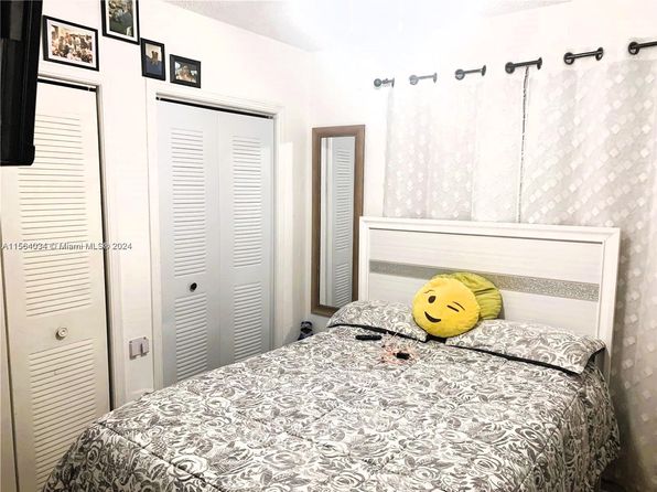 hialeah-florida-43961794 picture