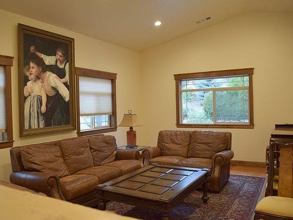 4th image of 636 Ashland Creek Dr